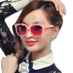  益盾复古时尚的圆点风格多彩俏丽欧美防辐射太阳镜