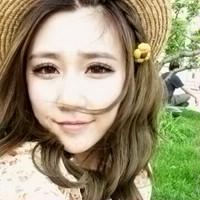  求好看的女qq伤感头像静态的不要妆太浓的越多越好