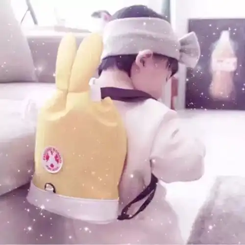  分配情侣头像啦