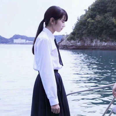  你是拥有山川海河的神明而我是情侣头像我要个性网