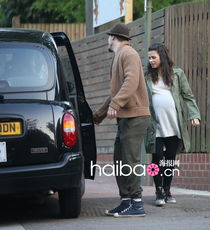  小情侣们约会忙,新婚couple如胶似漆海报网最新欧美明星情侣街拍合辑5月10日5月23日
