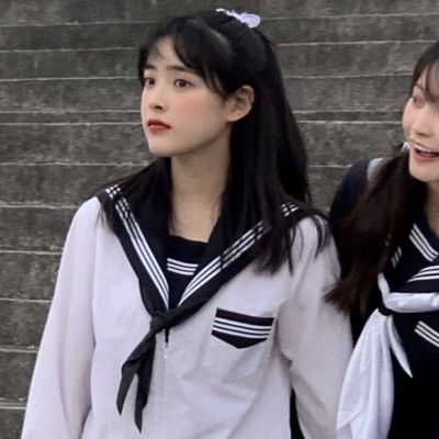  真人优质闺头一左一右神仙图片