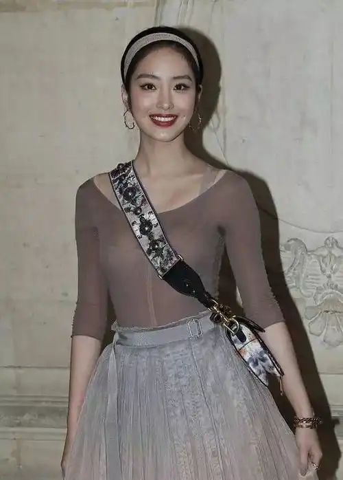 翻版刘亦菲嫁大30岁刘亦菲干爹,顶替天仙出演好莱坞大片 翻版刘亦菲嫁大30岁刘亦菲干爹,顶替天仙出演好莱坞大片