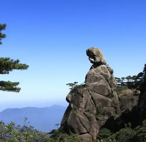 老君山红帽女情侣头像是