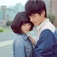  傻瓜情侣qq头像美因距离而产生