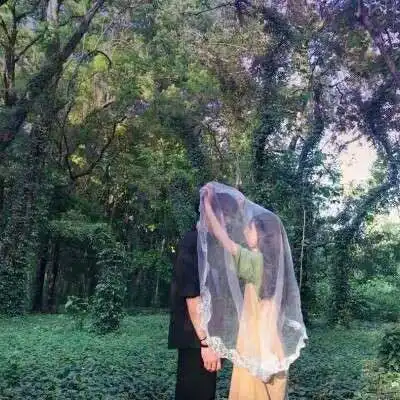  情侣头像两张配对的清新可爱疯疯癫癫一起走