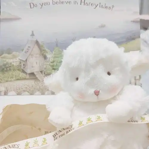 有没有看起来非常干净的女生头像  有没有看起来非常干净的女生头像