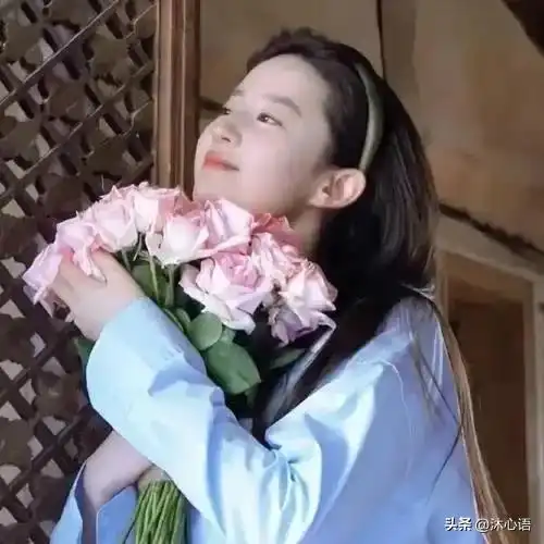 搞笑的情侣头像真人版捧
