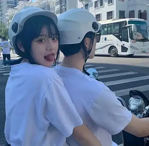 韩国情侣头像图片一男一