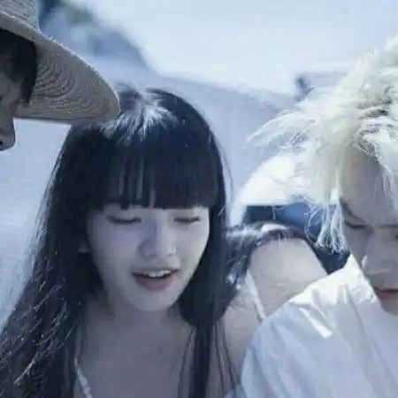 复古情侣头像港风,这种复古色还是有喜欢的 复古情侣头像港风,这种复古色还是有喜欢的