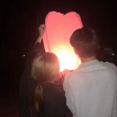 真人唯美情侣头像恋爱中的女孩情侣头像我要个性网 真人唯美情侣头像恋爱中的女孩情侣头像我要个性网