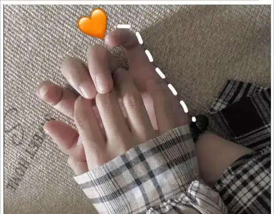  不怕被人发现的情侣头像火了,00后都在用,秀儿安排