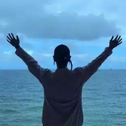 男男双人情侣头像背影