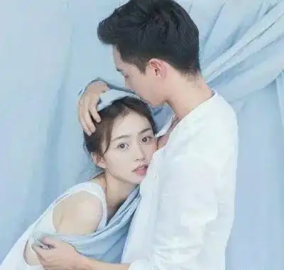  和男生聊天时,哪些细节会让人觉得很加分