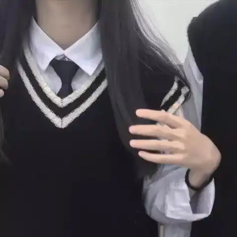  不怕被人发现的情侣头像火了,00后都在用,秀儿安排上