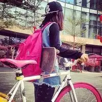  我想找霸气一些的上面还要有莹轩曼慧