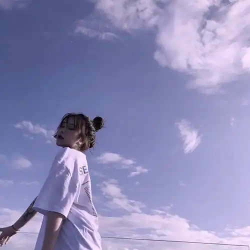  这个情侣头像的另一半