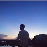  二次元情侣头像背影微信头像图片大全