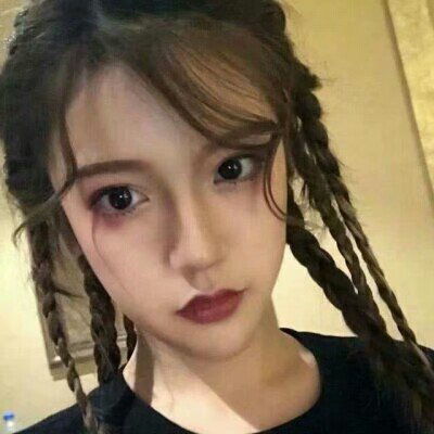 小姐姐qq头像暗黑丧系真人头像女生漂亮的