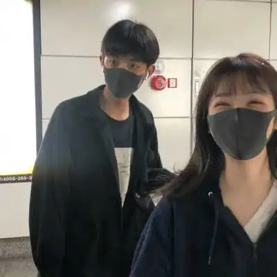 高颜值情侣头像真人2020  高颜值情侣头像真人2020