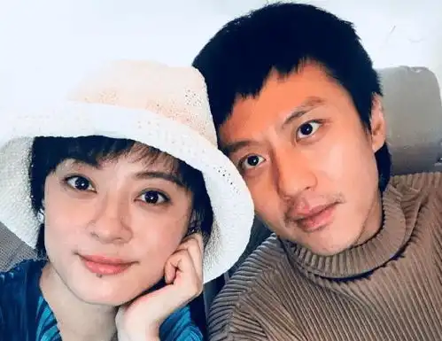  孙俪邓超4岁女儿近照正脸曝光,完美遗传爸妈高颜值,被赞最美星二代