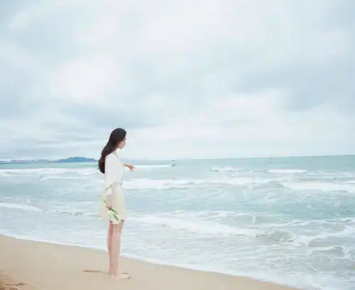 杨幂壁纸穿着钉珠连衣裙手捧一束鲜花,干净清爽少女感十足 杨幂壁纸穿着钉珠连衣裙手捧一束鲜花,干净清爽少女感十足