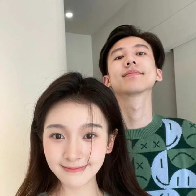  情侣头像很明显很好看的真人图片我遇到太多错的人了我开始怀疑是我的问题