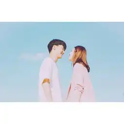  白边情侣头像