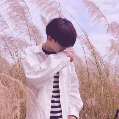  无论你多爱一个人,若他舍得这样对你,放弃吧,不值得