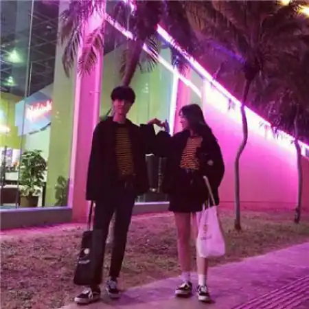  比较炫酷的头像情侣一男一女,因为炫酷才值得使用