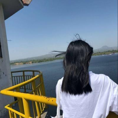 抖音情侣头像一男一女背