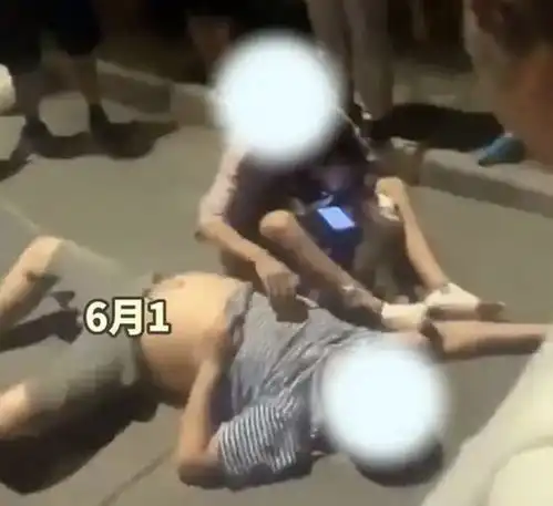  江苏一男子撞人致2死7伤,知情人透露其心情不好,不排除报复社会