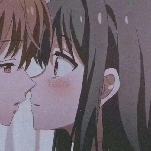 怕目光夹杂着爱意所以不敢看你 怕目光夹杂着爱意所以不敢看你