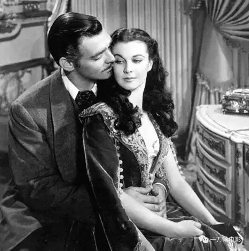  哪个女人不是从单纯小女孩变成现在的样子