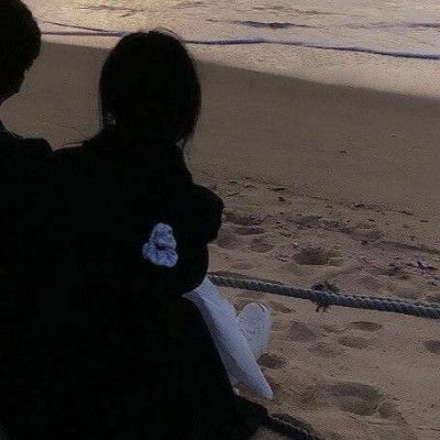  ins风复古情侣头像