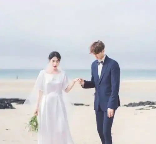 结婚情侣头像高清新娘的婚纱
