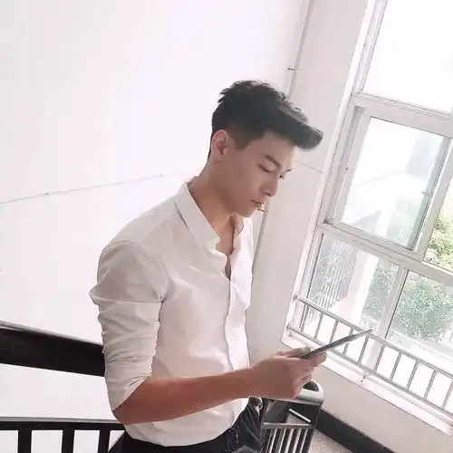 情侣头像真人一男一女酷