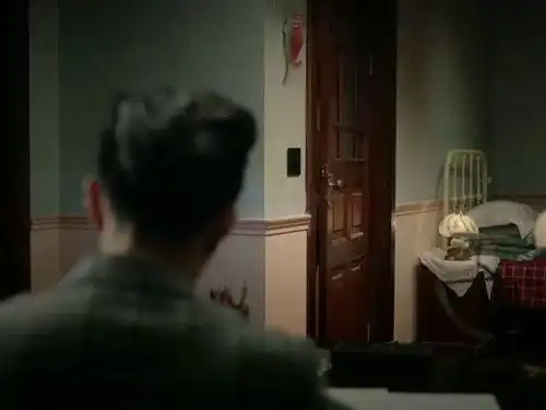  脱身不近人情的三弟,动用资委会帮二哥,原来是女友说服了他
