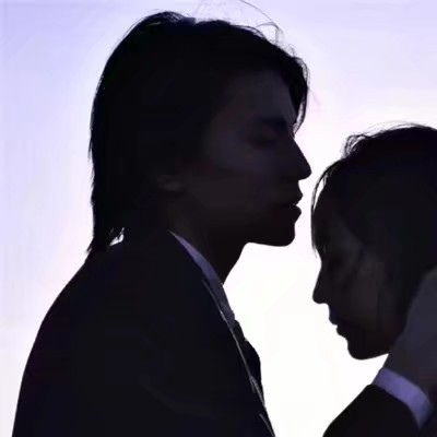  陈涵被人放在心尖上的女孩大概情侣头像我要个性网