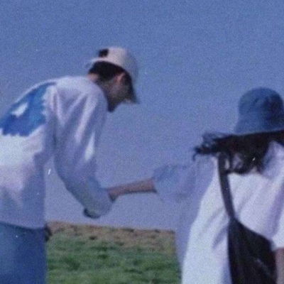 灯哑蓝色系