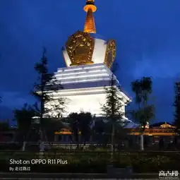 老君山红帽女情侣头像两女