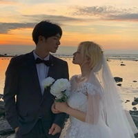  现实生活真人男女情侣生活照一男一女