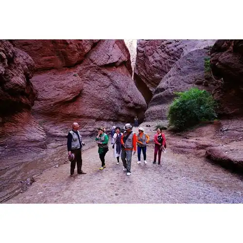 漫游新疆库车神秘大峡谷 漫游新疆库车神秘大峡谷