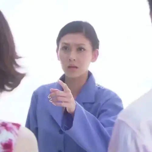 沙雕头像情侣真人洪世贤