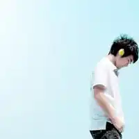 跪求此qq情侣头像的另一张 跪求此qq情侣头像的另一张