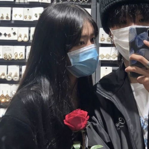 可爱情侣头像动物亲亲