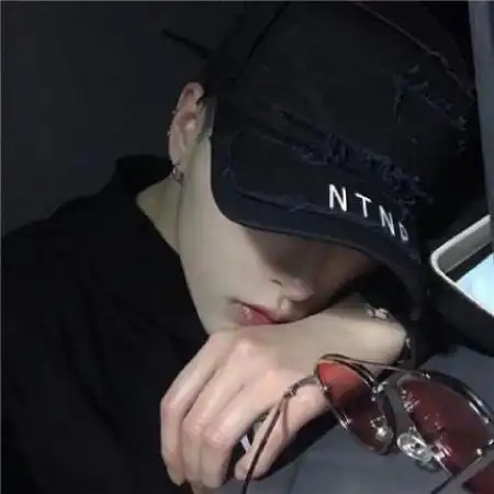 小清新男生头像冷酷帅气,追求爱情这绝对的给力 小清新男生头像冷酷帅气,追求爱情这绝对的给力