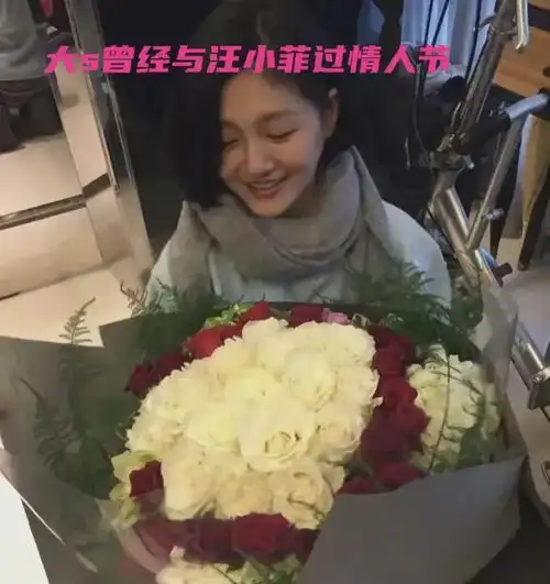 具俊晔七夕不陪大s,与友人合照显开心,疑似不满大s未让其爆红 具俊晔七夕不陪大s,与友人合照显开心,疑似不满大s未让其爆红