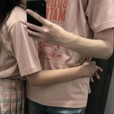  一对两张超拽真人情侣头像,全部是部位情头不露脸的