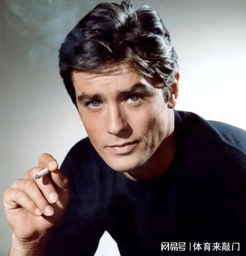 一波未平一波又起警方在阿兰德龙家中查获大量非法枪支以及弹药 一波未平一波又起警方在阿兰德龙家中查获大量非法枪支以及弹药